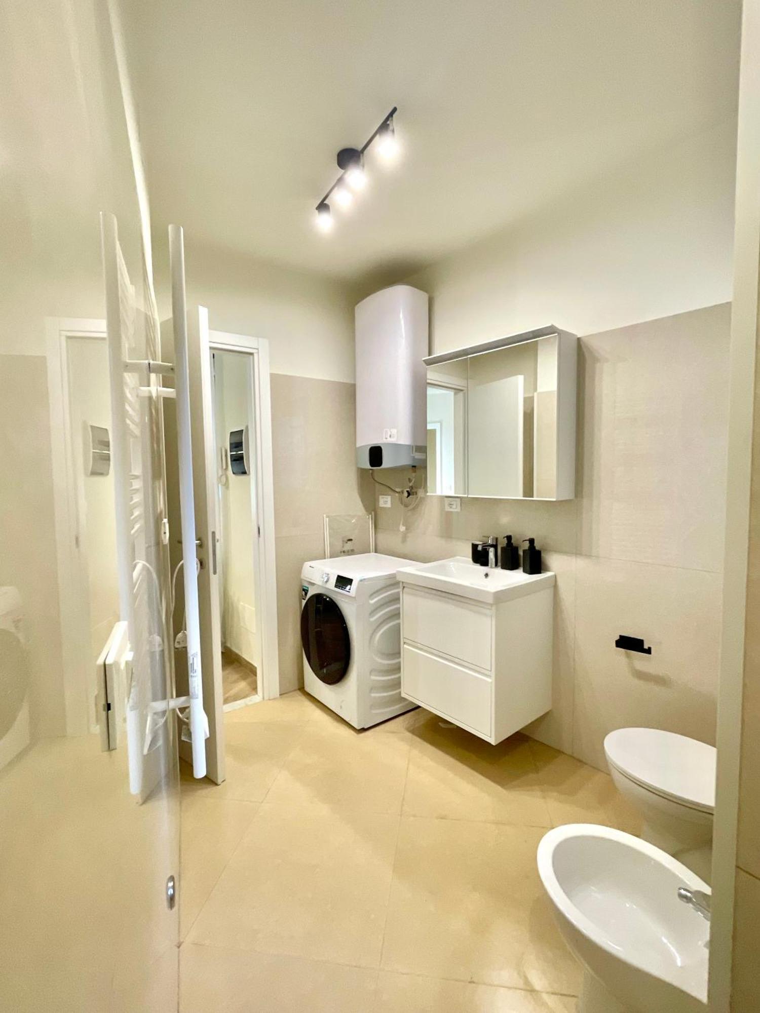 ג'נובה Happy Family Apartments Incantesimo מראה חיצוני תמונה